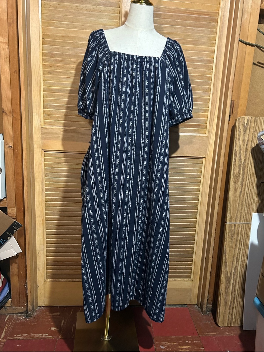 Time And Tru XL Navy White Patterned Puff Sleeve Midi A-Line Dress size XL